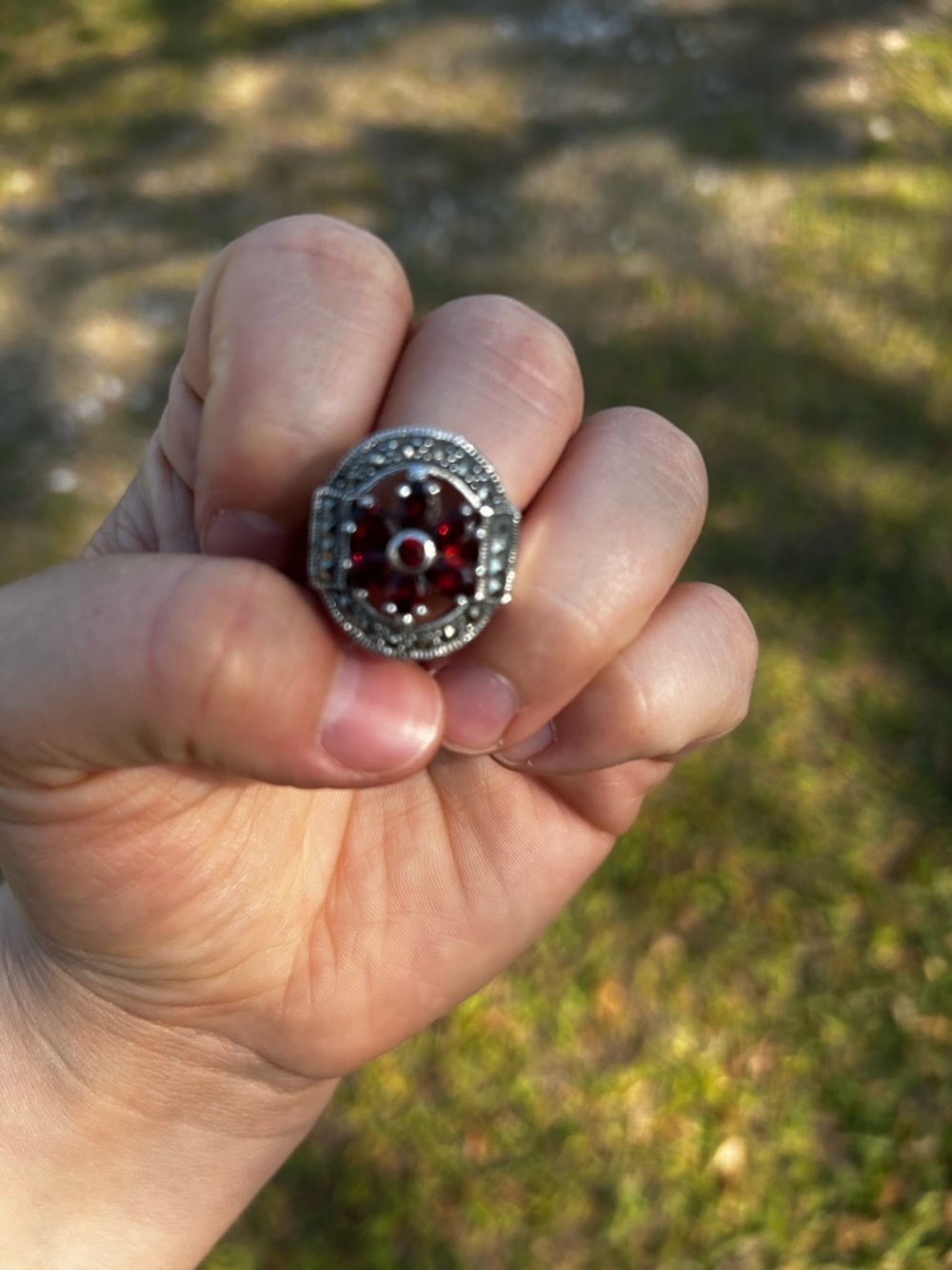 Vintage 925 Sterling Silver Red Garnet Gemstone Cocktail Ring - Size 8